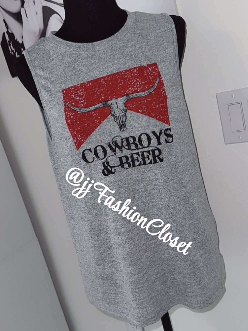 Cowboys & Beer Graphic Tank Top - Gray/Red